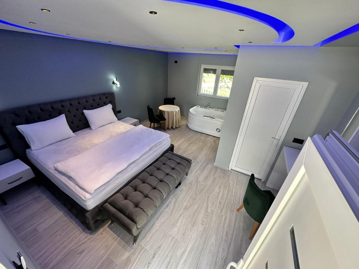 Breezy Hotel Valbone Ngoại thất bức ảnh