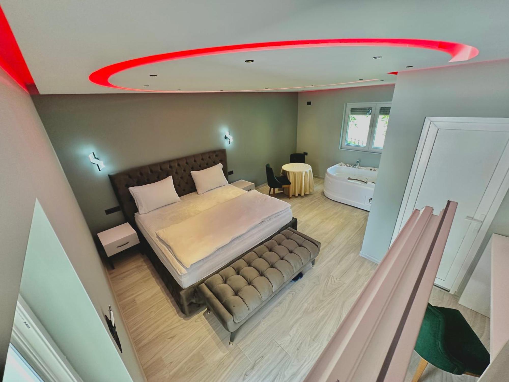 Breezy Hotel Valbone Phòng bức ảnh